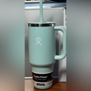 Hydro Flask Mint Green Insulated Travel Mug with Handle